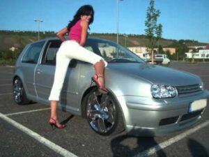 Sexy VW Golf 4 Girl