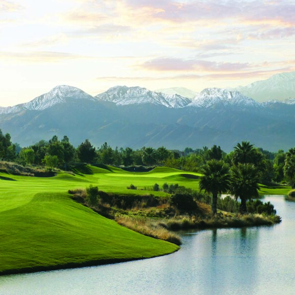 Shadow Ridge Golf Club fünfhundert