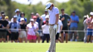 Smith’s PGA nightmare; Lee, Scott shootout looms