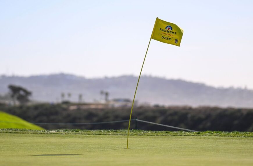 Windböen bestimmen Runde 2 in Torrey Pines