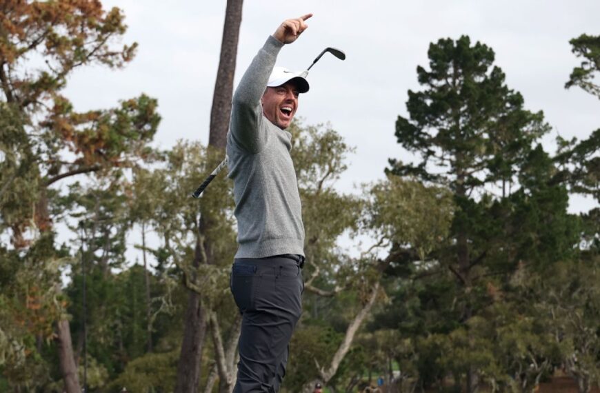 McIlroy gelingt in Spyglass Hill ein Ass mit Tiefschlag