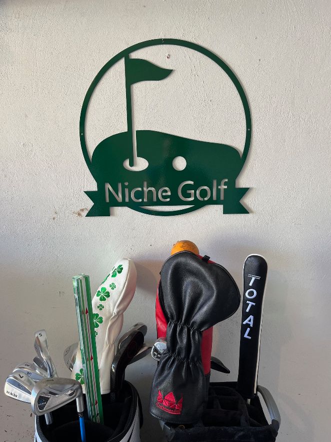 Lewis Design Company Golf Schilder – Nische Golf Lewis Design Company Golf Schilder – Nische Golf