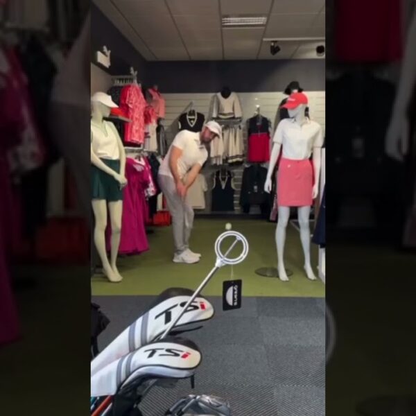 Trickshot #shorts #golf #trickshot