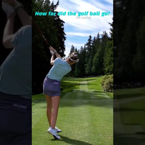 Wie weit ist der Golfball geflogen? #golf #golfswing #heiß