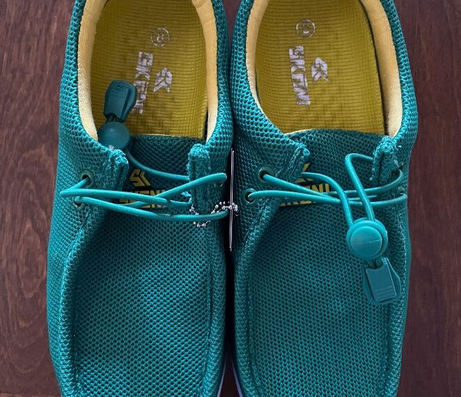 Skoni Golf-Sneakers sind sehr gemütlich – Niche Golf
