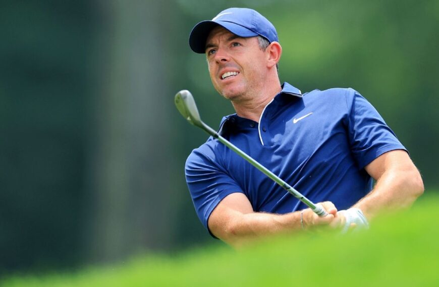 Rory qualifiziert sich als Erster für das europäische Team beim…
