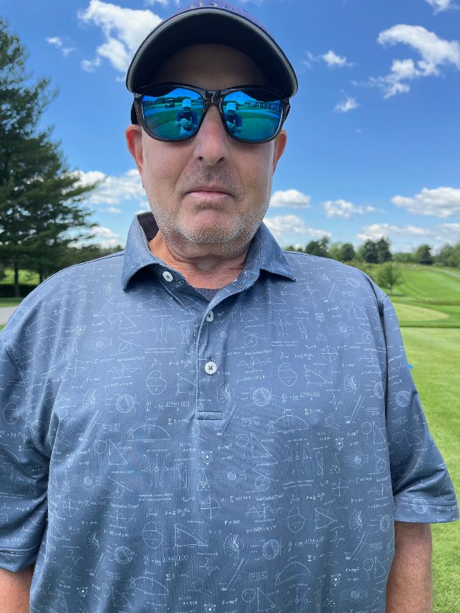 Zwei Ziegen Golf Polo und Bekleidung – Niche Golf Zwei Ziegen Golf Polo und Bekleidung – Niche Golf